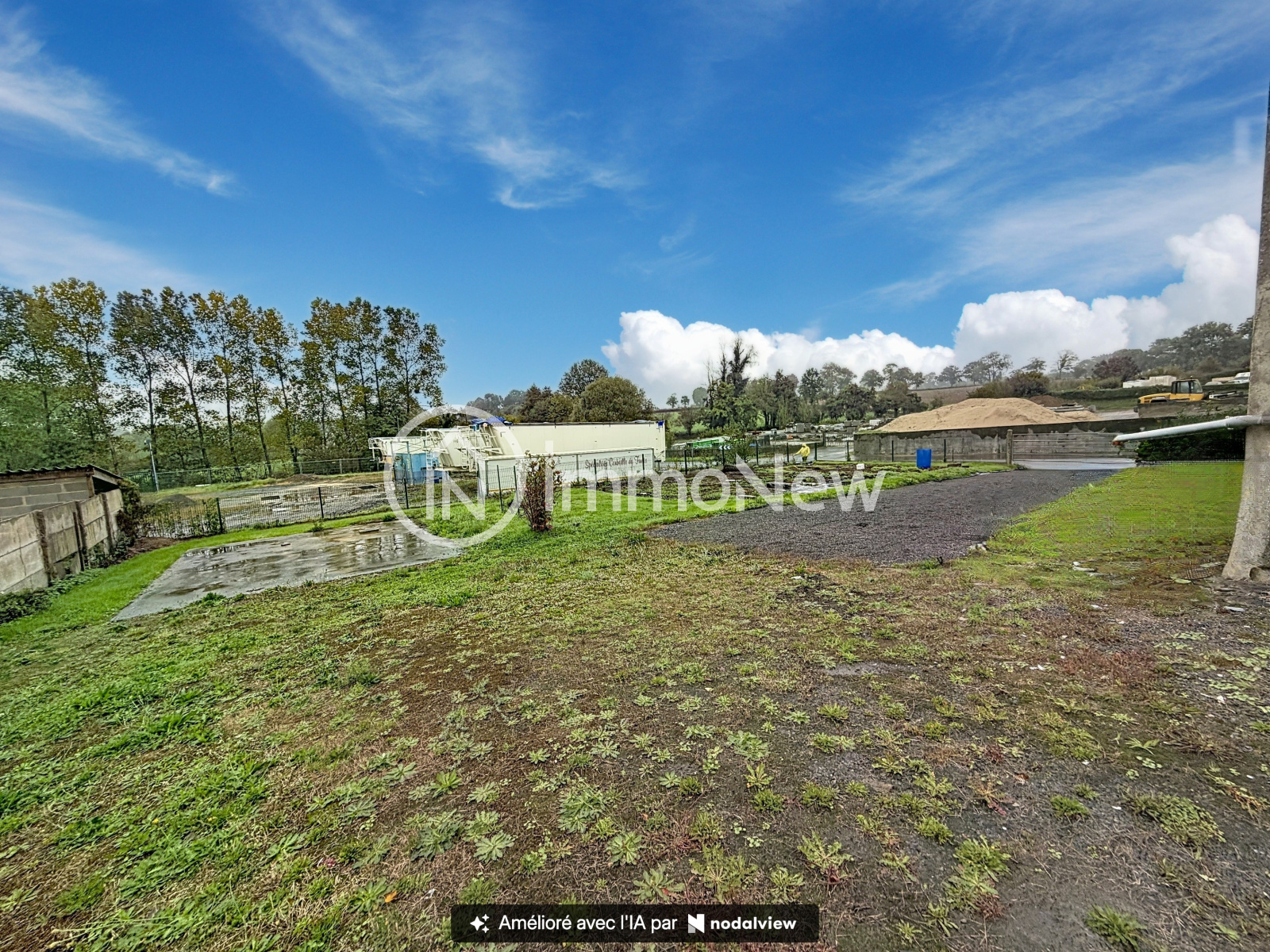 Terrain 504 m² · à La Haye-Pesnel · 28 000 €