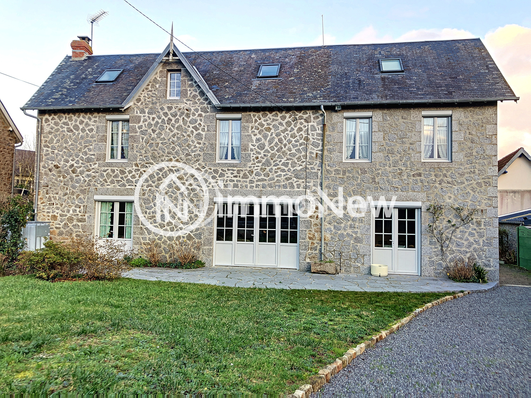 vente Maison en pierres 8 pièces